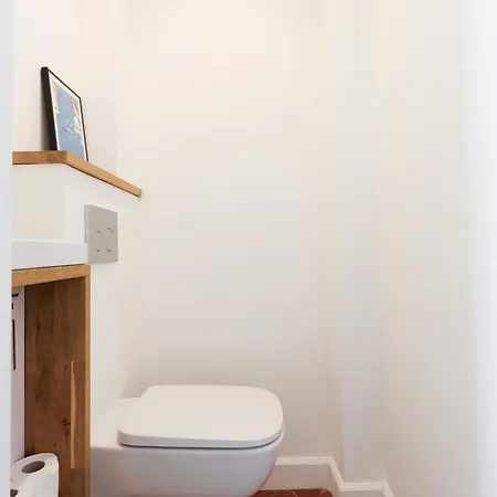 Upstays Republique 67m2 * Cannes
